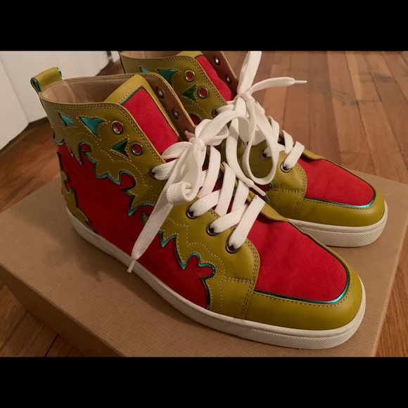 100% Auth Christian Louboutin Sneakers - Picture 2 of 9